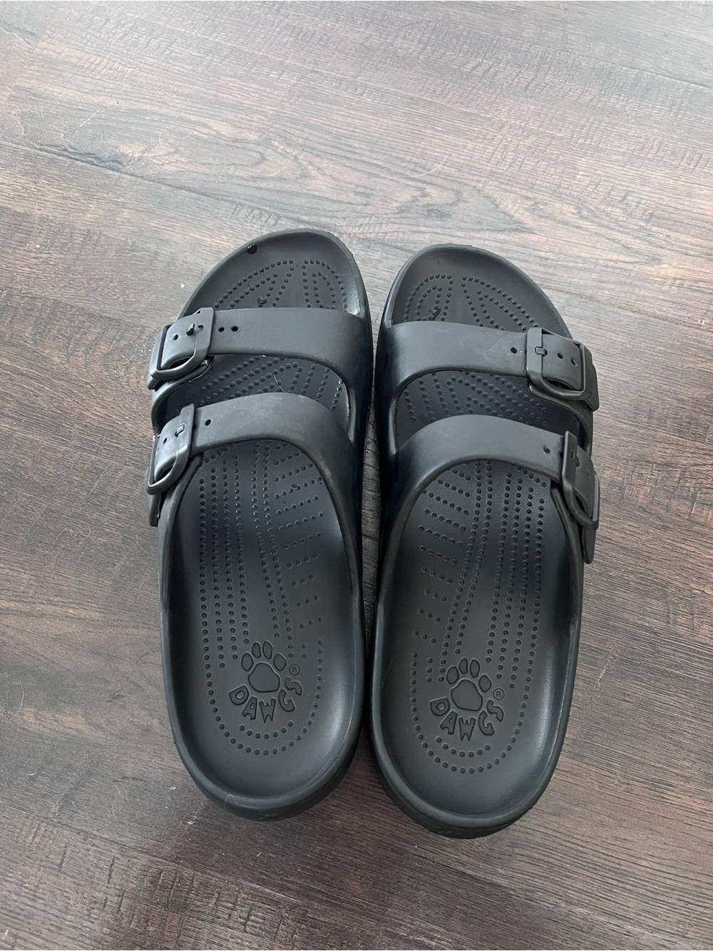 Dawgs Women's Black Dual-Strap Slide Sandals